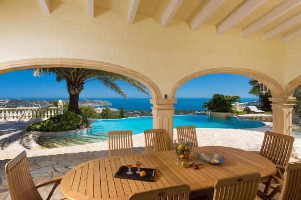 4 bed villa in Moraira