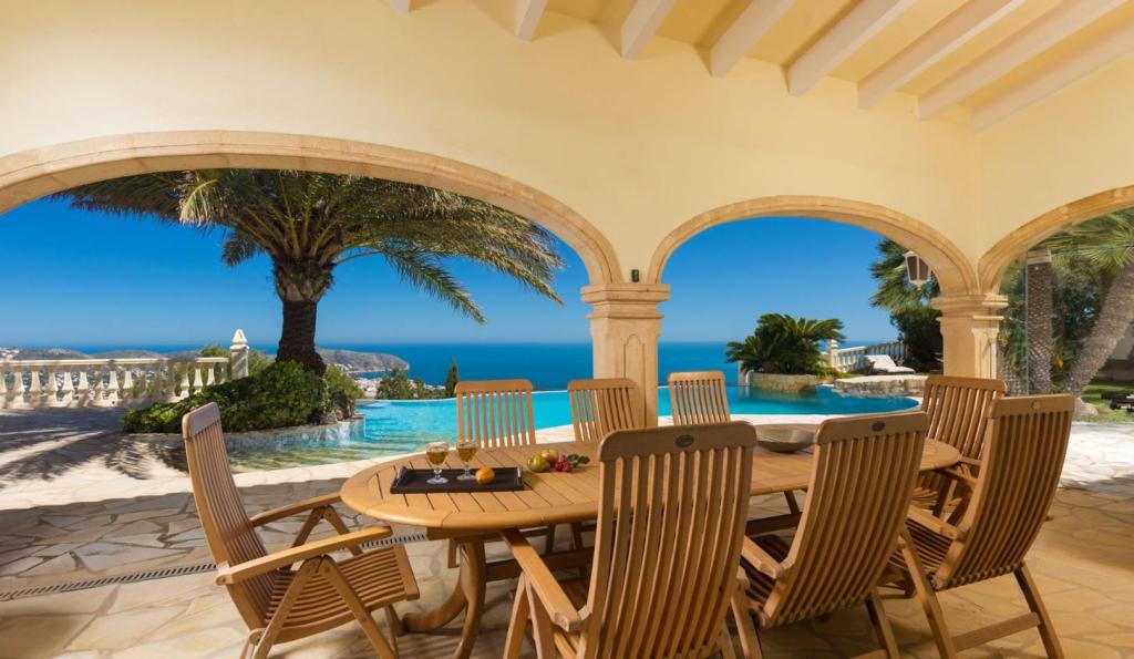 4 bed villa in Moraira