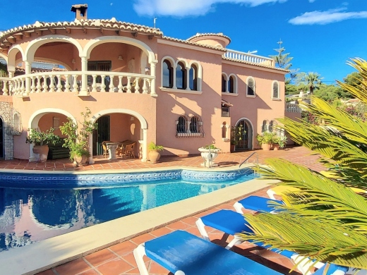 8 bed villa in Benissa