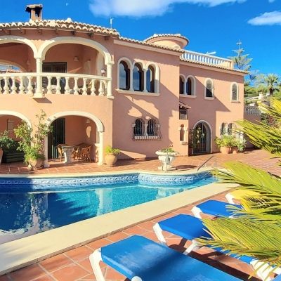 8 bed villa in Benissa