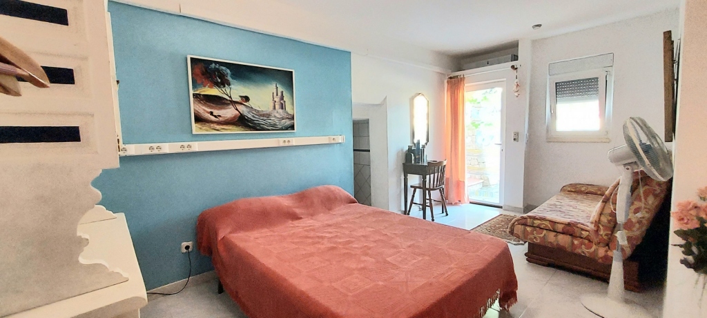 8 bed villa in Benissa