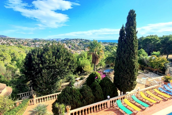 8 bed villa in Benissa