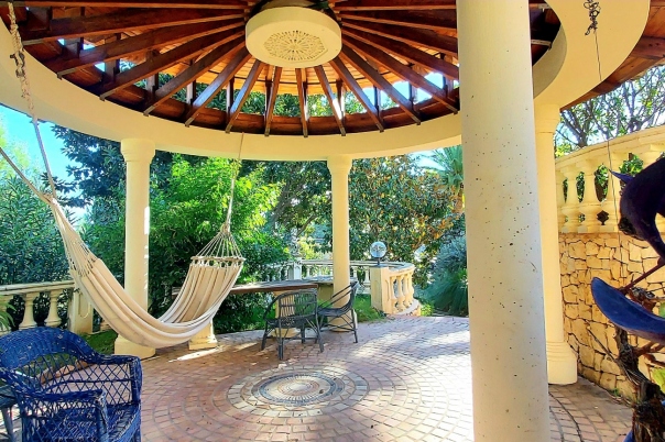 8 bed villa in Benissa