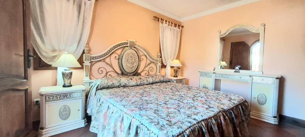 8 bed villa in Benissa