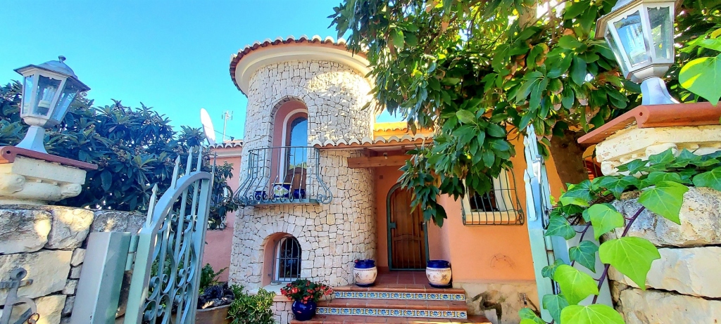 8 bed villa in Benissa