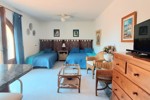 8 bed villa in Benissa