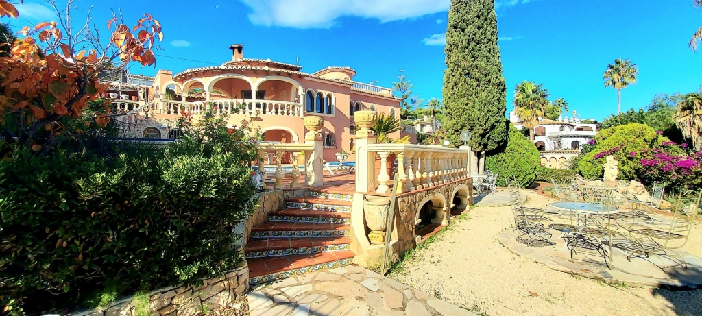 8 bed villa in Benissa