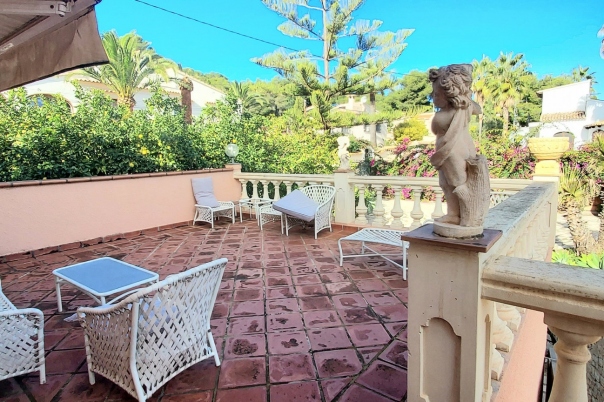 8 bed villa in Benissa
