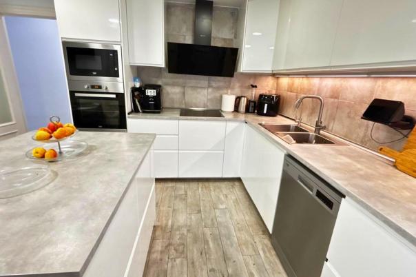 4 bed apartment in Altea