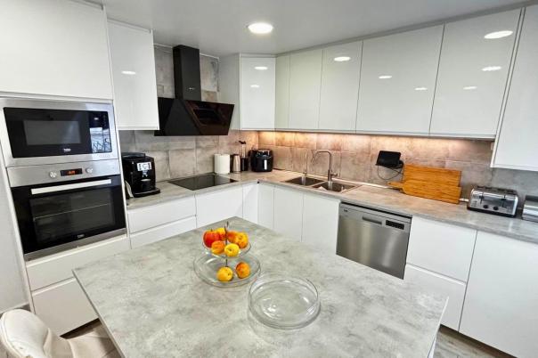 4 bed apartment in Altea
