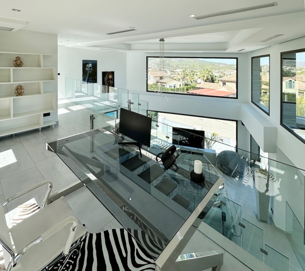 5 bed villas in Benitachell