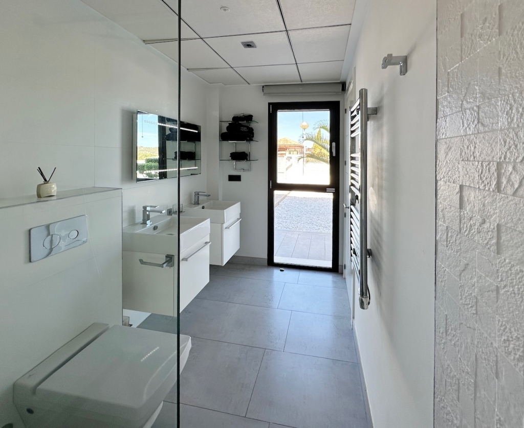 5 bed villas in Benitachell