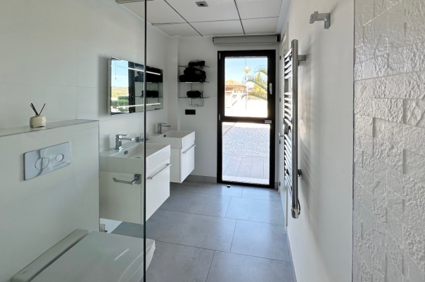 5 bed villas in Benitachell