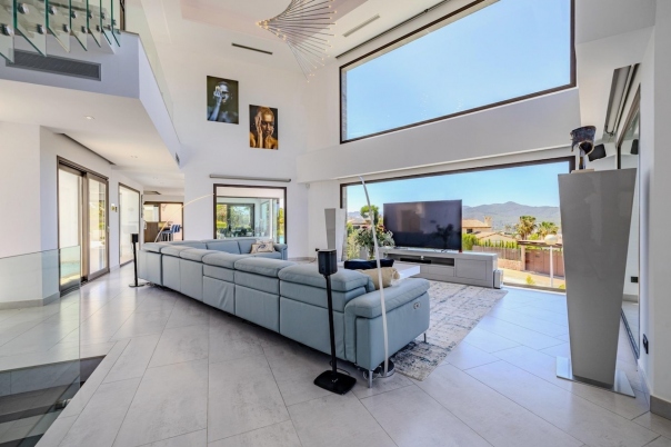 5 bed villas in Benitachell