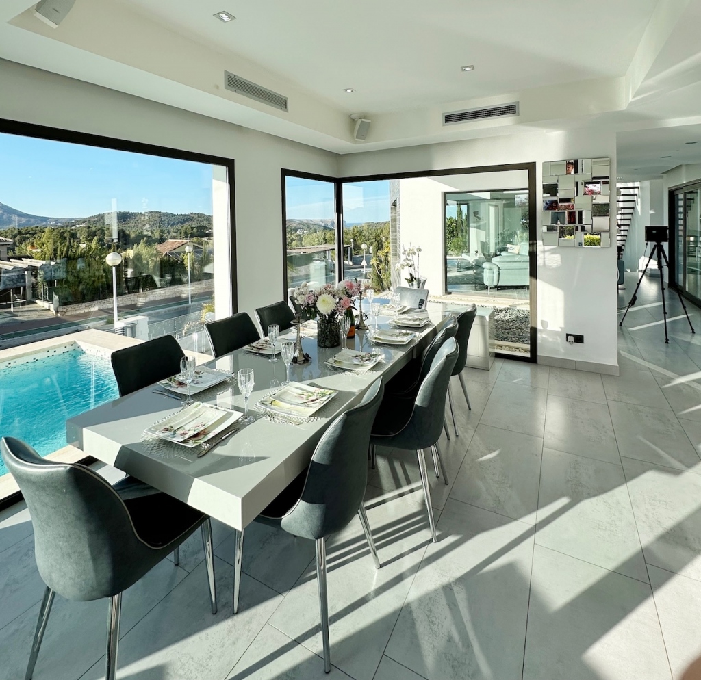 5 bed villas in Benitachell