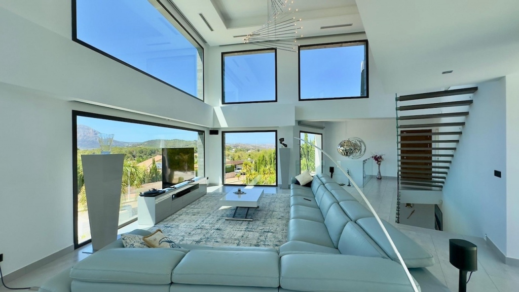 5 bed villas in Benitachell