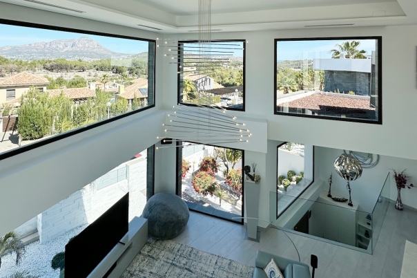 5 bed villas in Benitachell