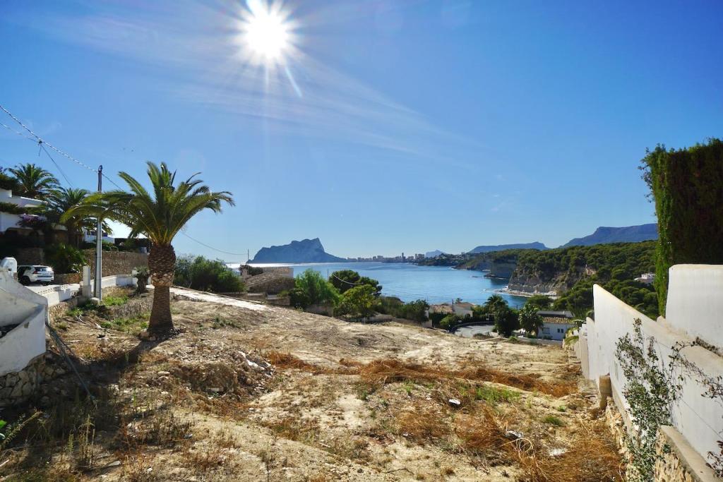 4 bed plots of land in Benissa