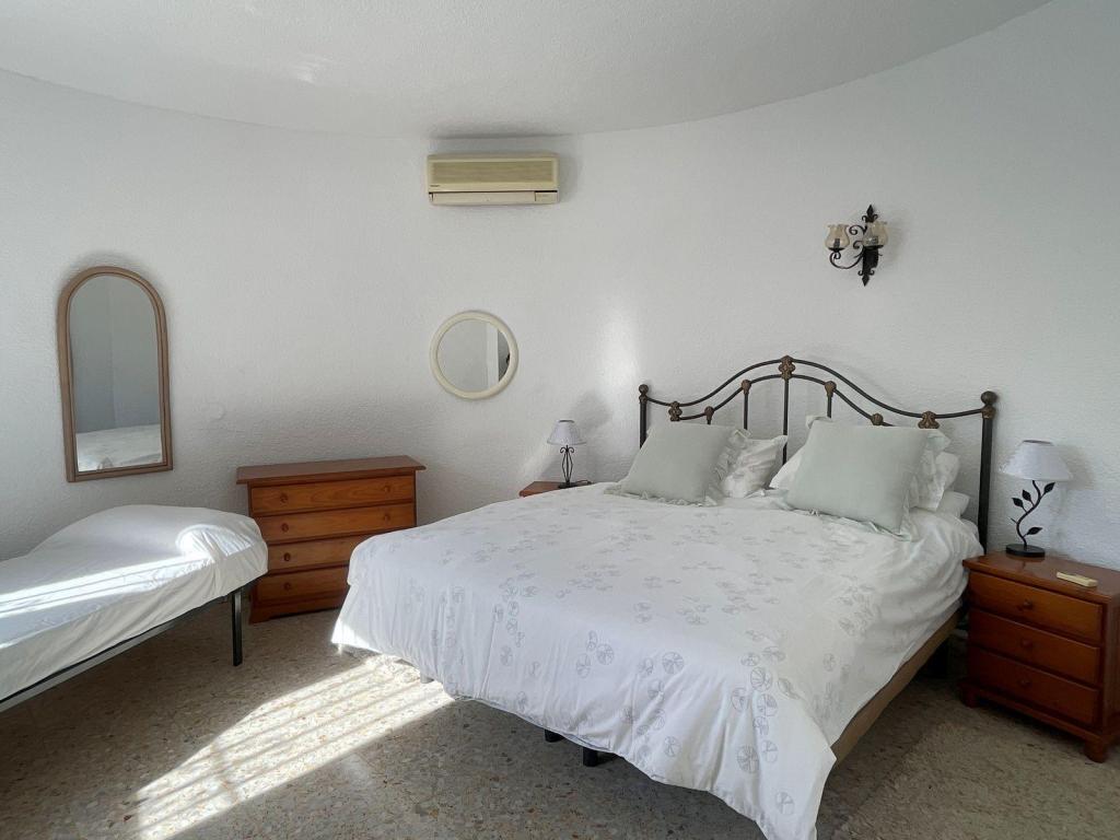 5 bed villa in Moraira