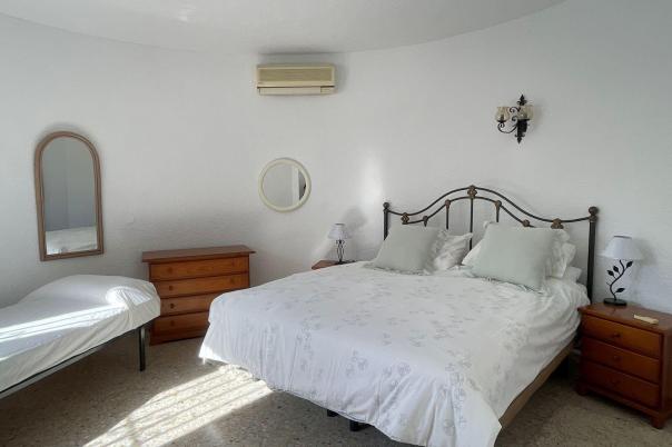 5 bed villa in Moraira