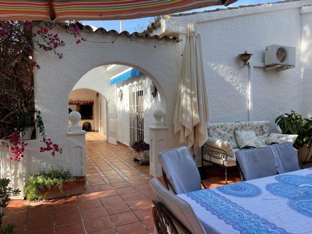 5 bed villa in Moraira