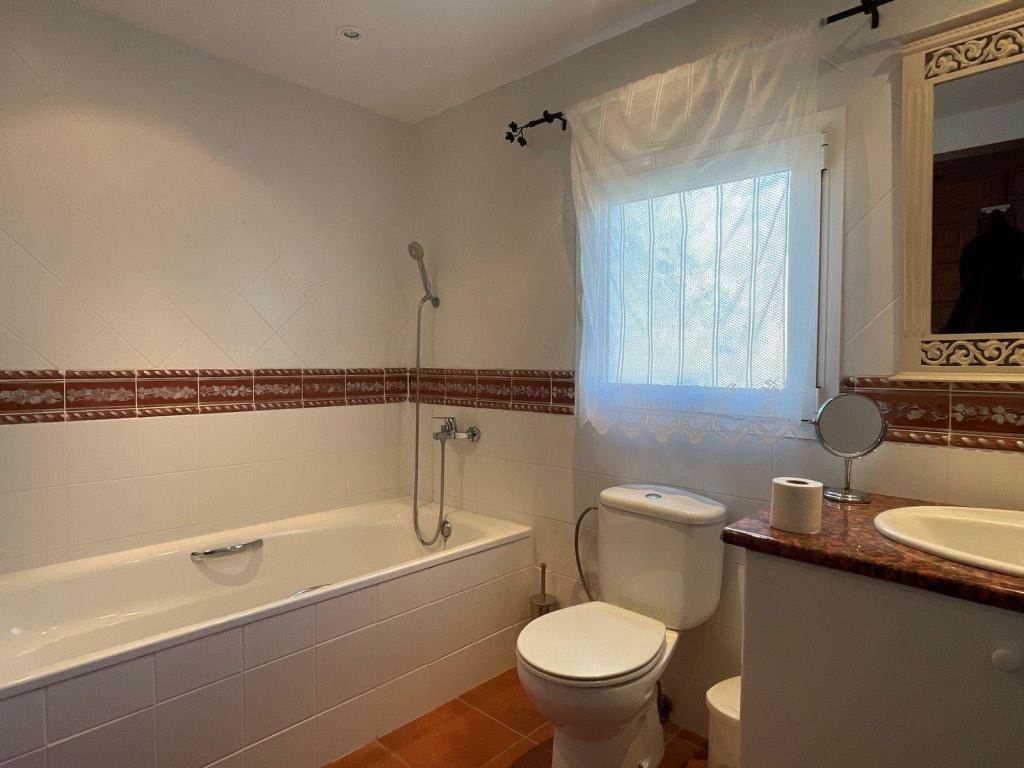 5 bed villa in Moraira