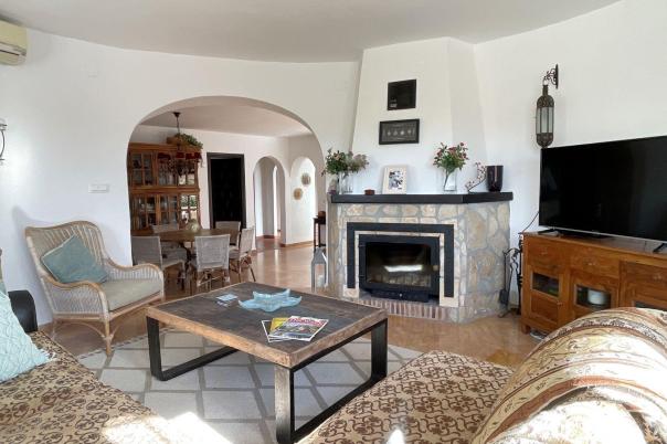 5 bed villa in Moraira