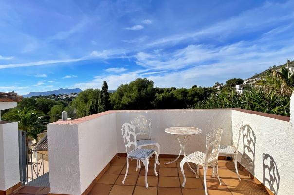 5 bed villa in Moraira