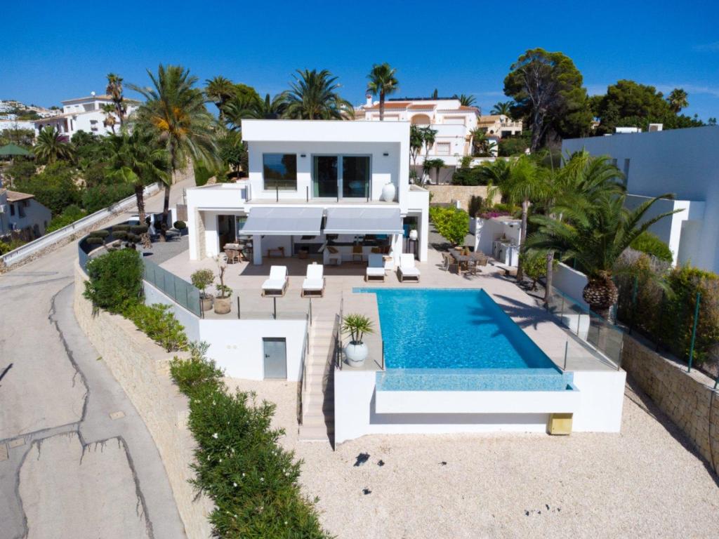 4 bed villa in Moraira
