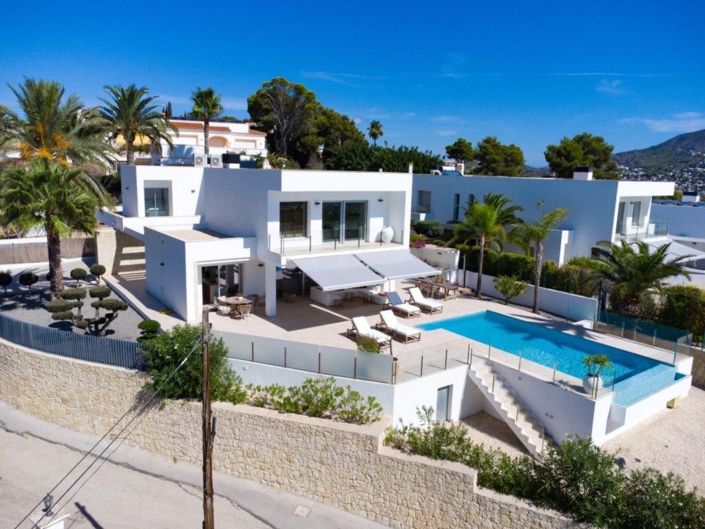 4 bed villa in Moraira