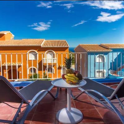2 bed apartments - flats in Benitachell