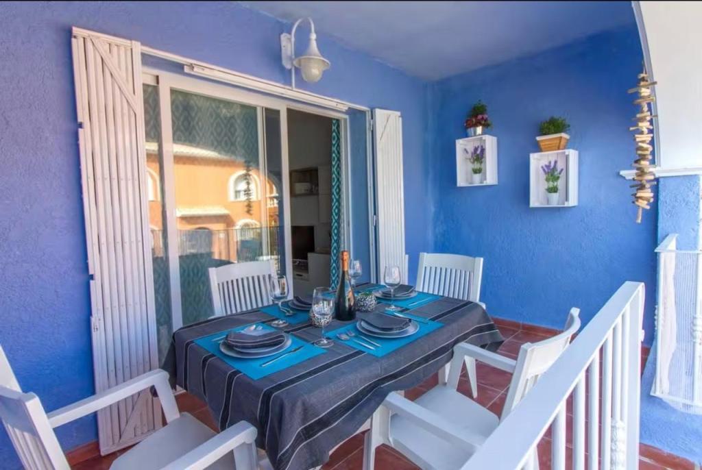 2 bed apartments - flats in Benitachell