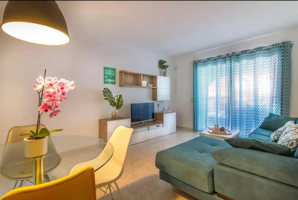 2 bed apartments - flats in Benitachell