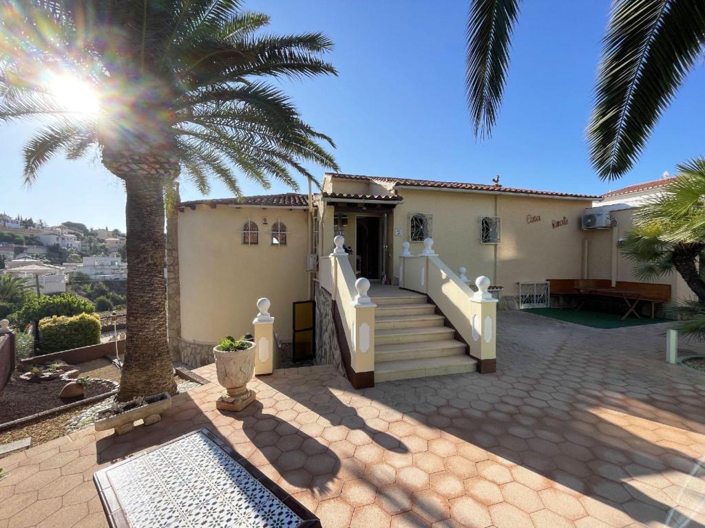 4 bed casa / chalet in Calpe / Calp
