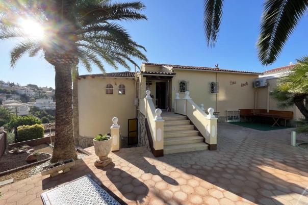 4 bed casa / chalet in Calpe / Calp