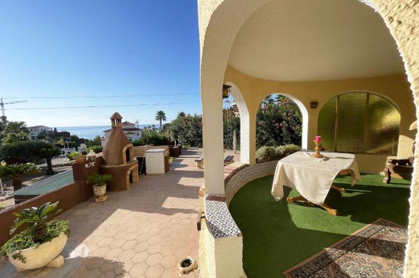 4 bed casa / chalet in Calpe / Calp