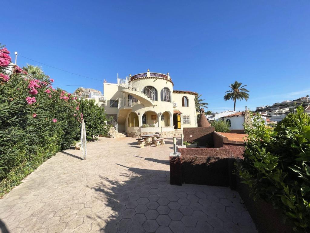 4 bed casa / chalet in Calpe / Calp