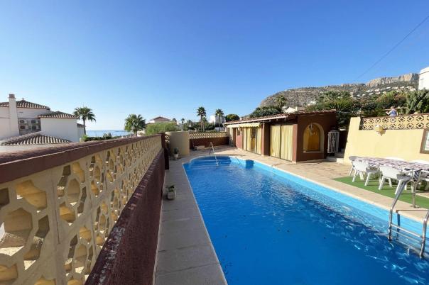 4 bed casa / chalet in Calpe / Calp
