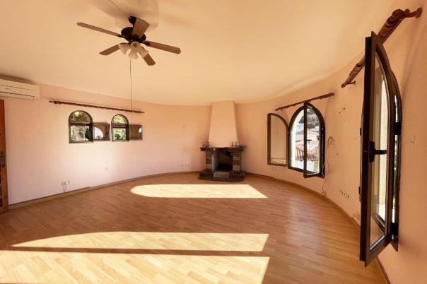 4 bed casa / chalet in Calpe / Calp