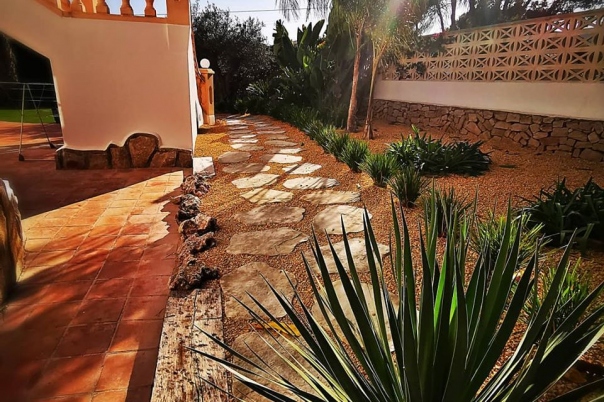 IDEAS AND INSPIRATION for your HOME AND GARDEN from Trosset Renova