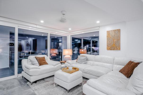 8 bed villas in Benissa