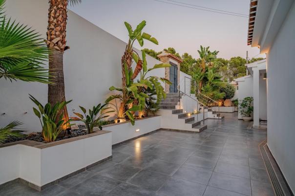 8 bed villas in Benissa