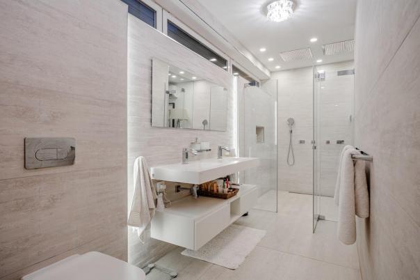 8 bed villas in Benissa