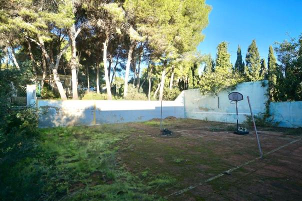 plots of land in Moraira