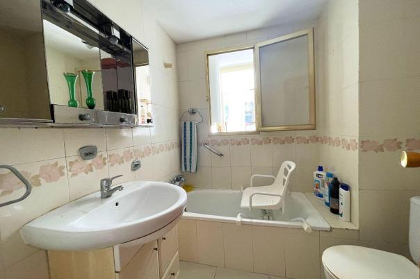 2 bed apartamento in Calpe / Calp