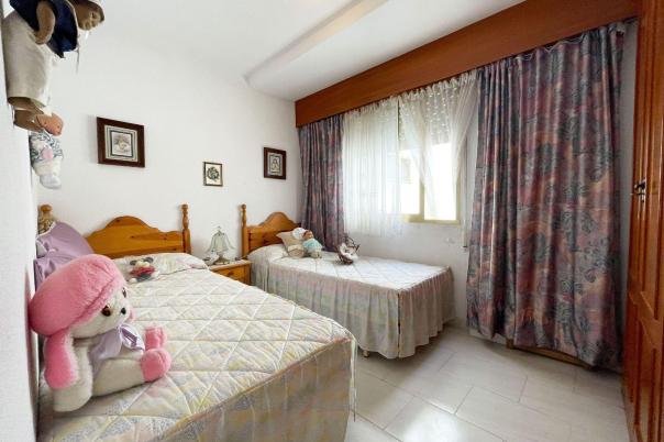 2 bed apartamento in Calpe / Calp