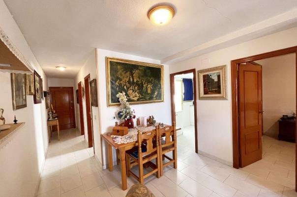 2 bed apartamento in Calpe / Calp