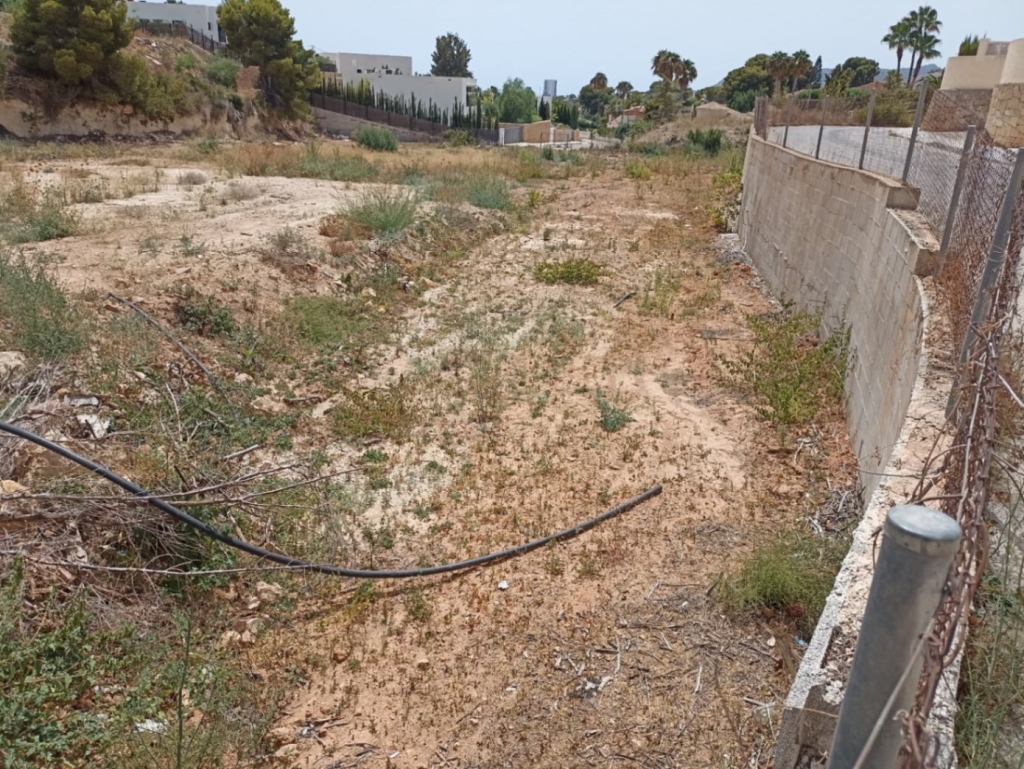 plot in Benissa