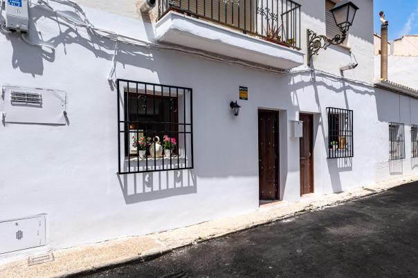 2 bed town_house in Altea
