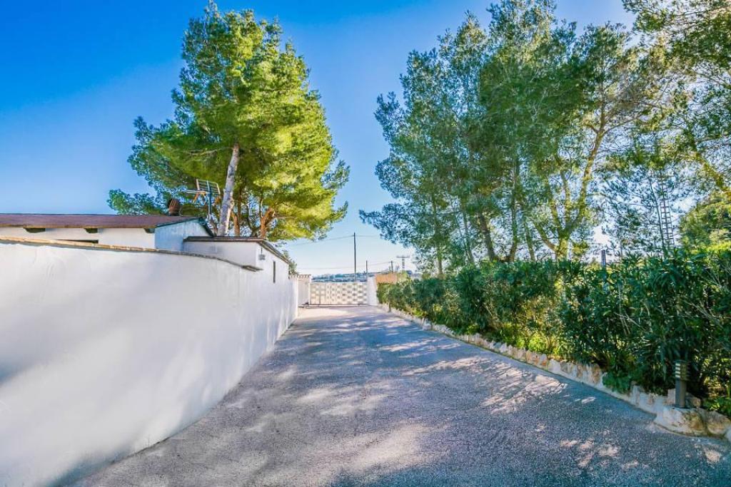 5 bed finca in Teulada